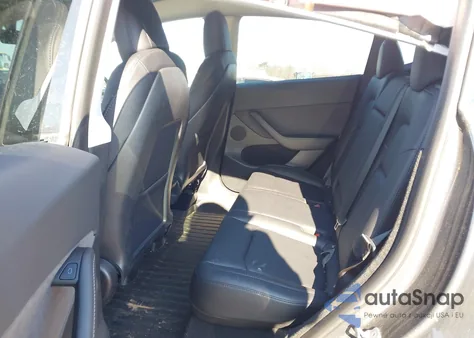 2023 Tesla Model Y Awd/Long Range Dual Motor All-Wheel Drive from USA, damaged, VIN 7SAYGDEE2PF616615